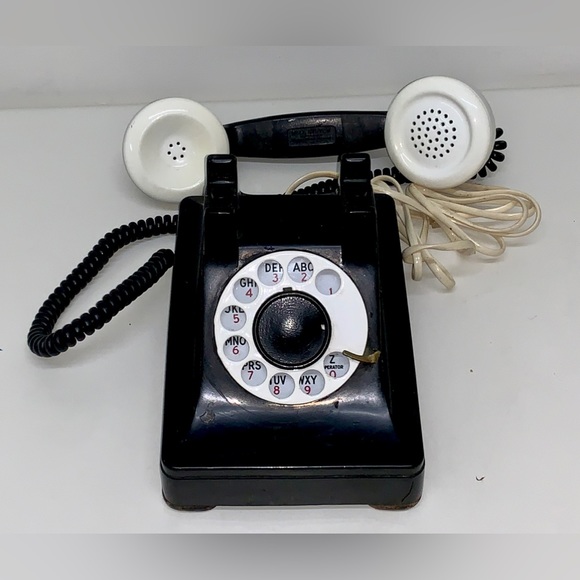 Early Mid Century Vintage WESTERN BELL Rotary Dial Telephone - Picture 16 of 16